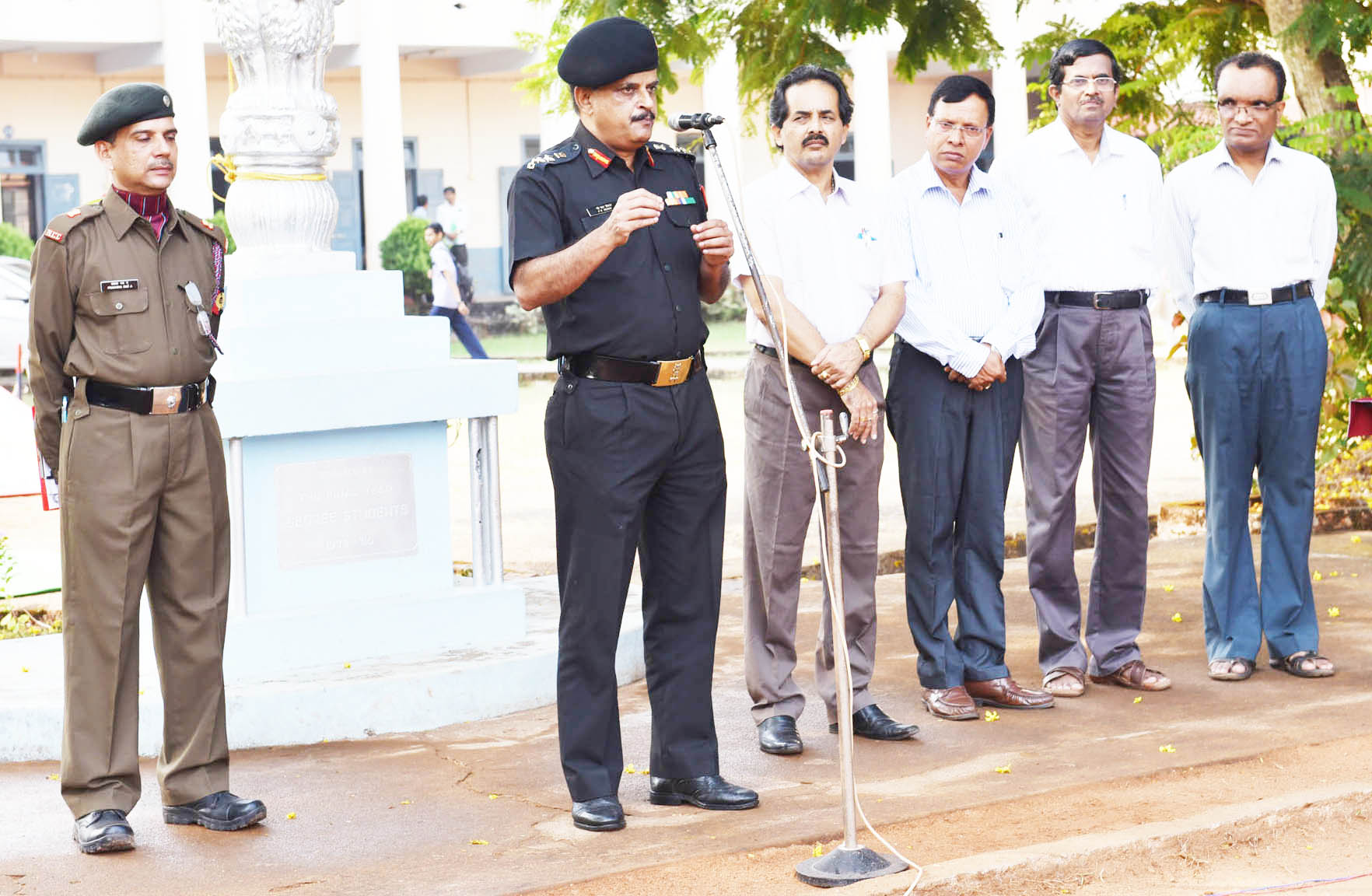 ಎನ್‌ಸಿಸಿಯಿಂದ ಆತ್ಮಸ್ಥೈರ್ಯ ಹೆಚ್ಚಳ: ಮೆನನ್
